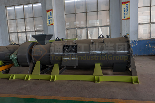攪齒造粒機4_meitu_1.jpg